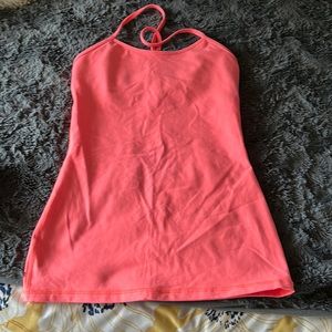 TRADE This is brand new never worn size 4 lulu y back tank